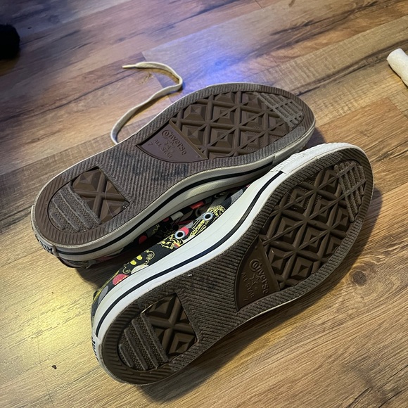 Multicolored women's converse size 9 - Picture 4 of 5